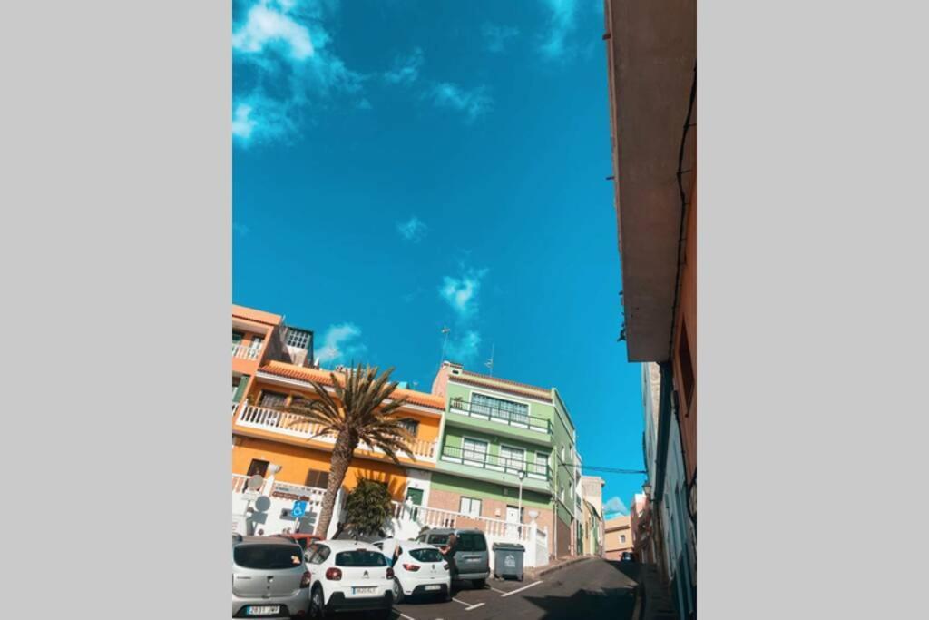 Large 90M2 Canary Apartment, Nice View, Location ! Puerto de Santiago  Eksteriør billede